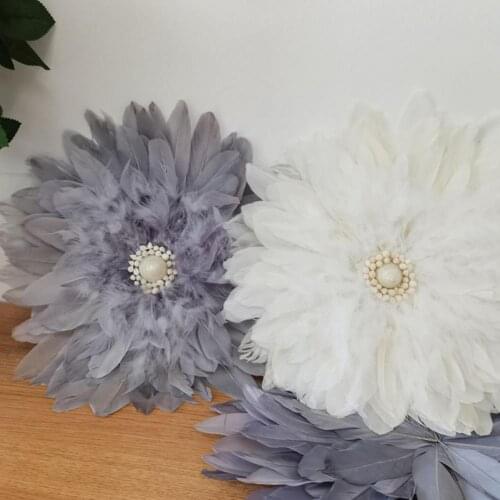 Wall Decor Handmade Anti-drop Synthetic Feather White Conch Wall Hanging Decor for Home