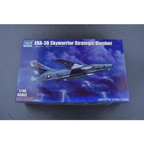 Trumpeter 1/48 02873 ERA-3B Skywarrior Strategic Bomber