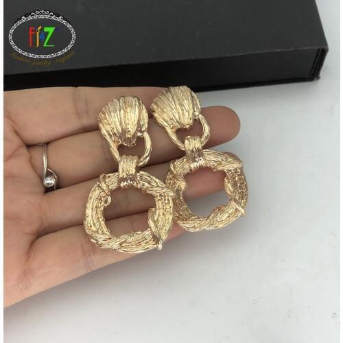 F.J4Z Brand Designer Alloy Earrings Retro Twisted Circle Metal Chunky Drop Earring for Women Wholesale Jewelry pendientes mujer
