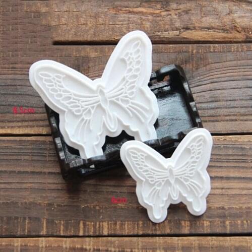 2Pcs Food Grade Butterfly Shape Cupcake Pastry Embossing Accessories Cake Mold Fondant Cookie Cutters Plastic Kitchen Gadgets