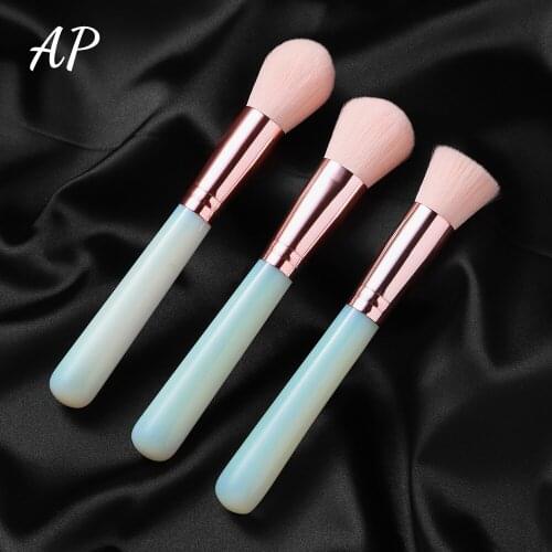 1pc Crystal Massage Stick Fiber Hair Multi-function Makeup Brush Opal Energy crystal Thin Face Beauty Powder Brush