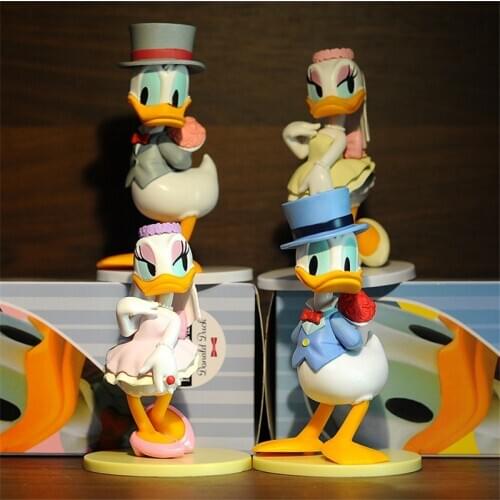 2pcs/set Disney Donald Duck Daisy Duck Anime Cartoon Figure Doll Wedding Mickey Minnie Action Figure Toy Wedding Party Gift