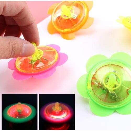 1PCs Luminous Flashing Gyroscope Spinning Top Children Kids Hand Turn Rotating Gyro Toys with Cool Colored Light Effect Toys