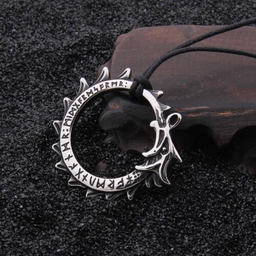 2018 new arrival stainless steel rune dragon pendant necklace