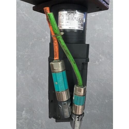 SIEMENS SERVO MOTOR 1FK7042-5AF71-1SG3-Z SPOT STOCK USED GOOD IN CONDITION