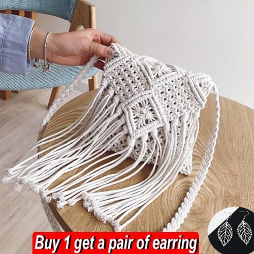 Summer Tassel Straw Shoulder Bag Female Handmade Weave Crossbody Bag Bohemian Kintted Lady Handbag Vacation Seaside Flap Bag sac