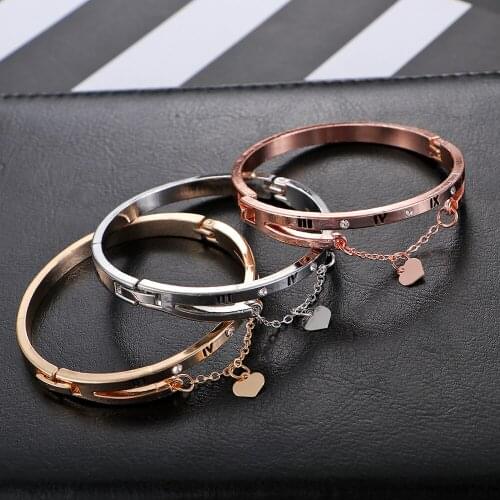 1PC Double-lay Heart Dangle Bracelet Forever Love Luxury Stainless Steel Rose Gold Roma Letter Cuff Bracelet Jewelry Gift