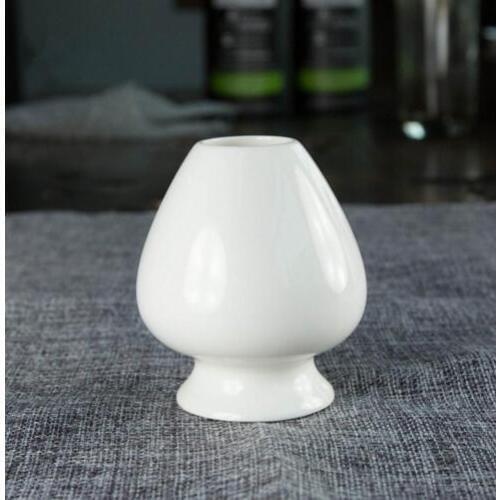 Hot sale beautiful white or black porcelain Japanese matcha stand bamboo whisk holder creative design safety packing