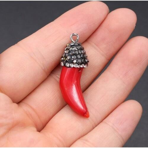 Artificial coral Pendant Chili Shape Exquisite Charm for Jewelry Making DIY Necklace Bracelet Earrings Accessories 12x30-14x35mm