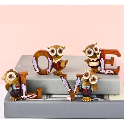 Owl Statue Set of 4 Letter LOVE Animal Birds Ornament Small Resin Home Decor Car Interior Decoration for Shelf Desk TS1