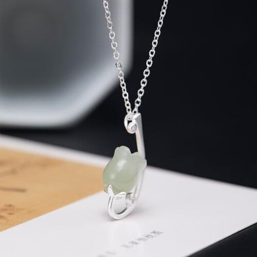 S925 sterling silver 2021 new trendy magnolia flower pendant female simple palace retro Hetian jade necklace