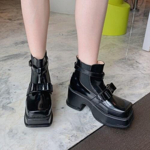 Retro Mary Jane Shoes 2021 New Bow Martin Boots Hollow Thick Bottom Crust Muffin Buckle Motorcycle Boots High Platform