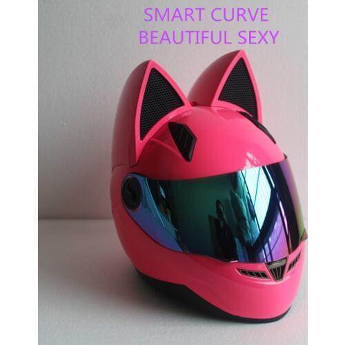 Motorcycle full face helmet, can not be so ordinary. Ice cream with a pair of cat ears, cool, but also with a lovely mark