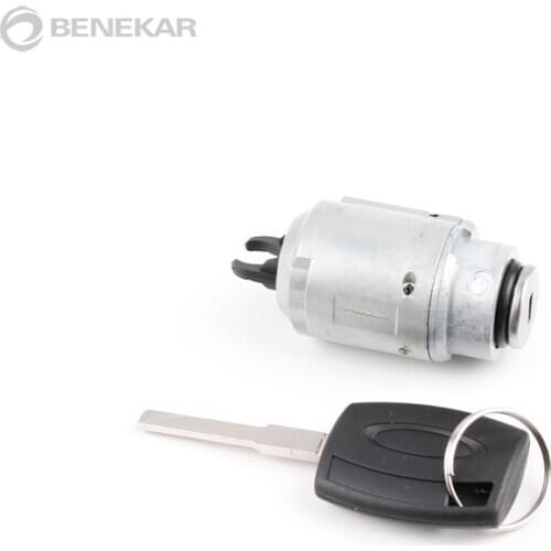 2Pcs/set Car Hood Grille Bonnet Lock with Key for Ford Focus II Mk2 MK3 05-13