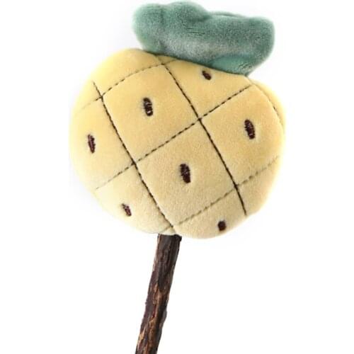 Legendog 1pc Cat Catnip Toy Plush Bell Carrot Peach Flower Decor Kitten Chewing Toy Cat Bite Toys Pet Supplies Cat Favors