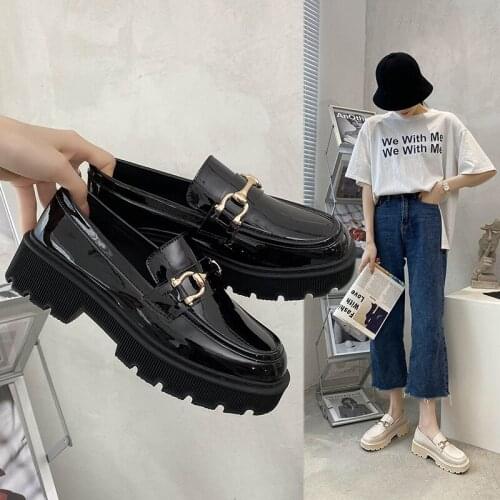 Ladies loafer shoes 2021 new British style fashion ladies Oxford shoes metal buckle casual sports shoes ladies platform sneakers