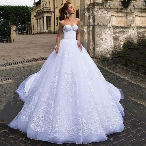 Eightree Pure White Ball Gown Wedding Dresses 2021 Lace Bride Dress with Jacket Plus Size Wedding Gowns Women Casamento