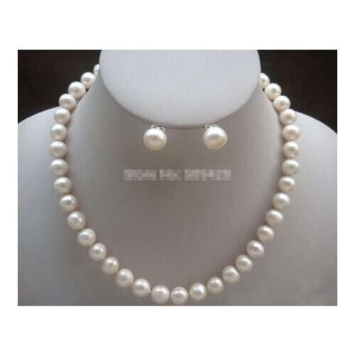 Stunning!8-9mm AAA white Freshwater Pearl Necklace&Earrings sets