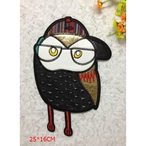 New Bird With Embroidered Patches Fashion Applique sew on Patch for Clothes Bags DIY Decal Apparel Accessory 1pcs