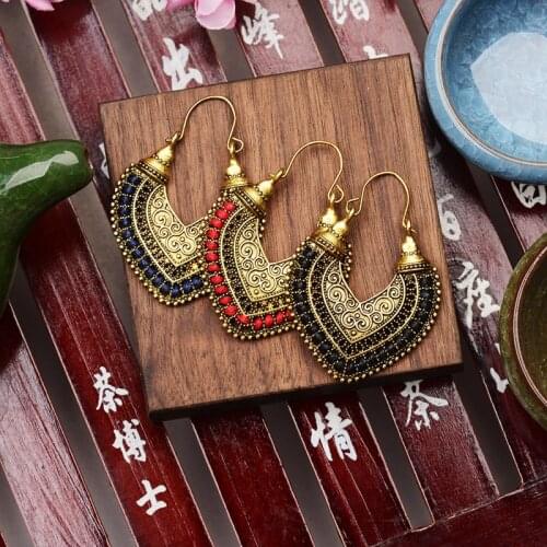 DOUVEI 2019 Newest Vintag Ethnic Heart Dangles Earrings For Women Bohemian Style Indian Earrings Brincos De Festa HXE047