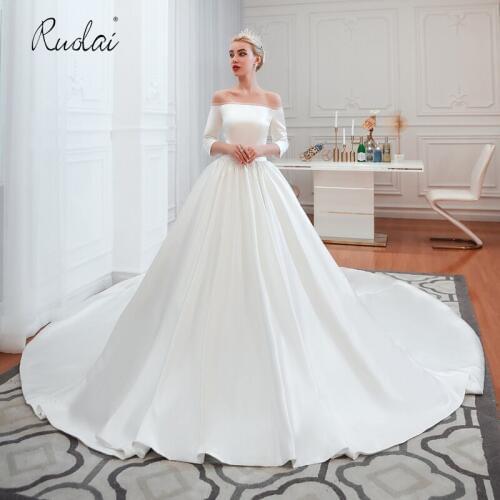New Arrival White Boat Neck Ball Gown Simple Satin Royal Long Sleeve Wedding Dress 2019 vestido de novia
