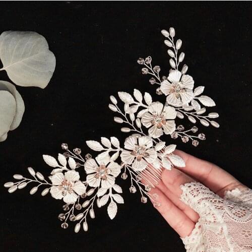 OKILY Graceful Wedding Brides Head Pearl Ornaments Handmade Flower Hair Comb for Bridal Dress Accessories Jewelry