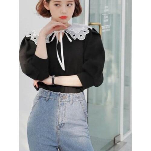 Hollow Embroidery Shirt Fake Collar White Tie Vintage Detachable Collar False Collar Lapel Blouse Women Clothes Accessories