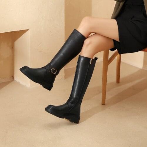 2021 Ladies New Metal Decorative Low Heel Ladies Spring Autumn Knee Boots Winter Thick Heel Platform Ladies Knight Boots