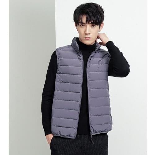 Winter Seamless Down Vest Men Ultra Light 90% White Duck Down Thermal SleeveLess Jackets Standing Collar Feather Coat