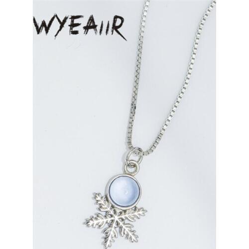 WYEAIIR 925 Sterling Silver Liuli Snowflake Simple Sweet Shiny Clavicle Chain Female Necklace