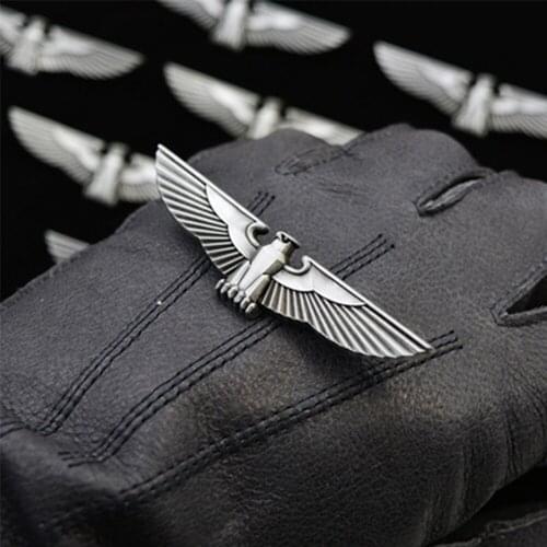 German Deutsche Eagle Pin Metal Badge Medal Brooch Silver