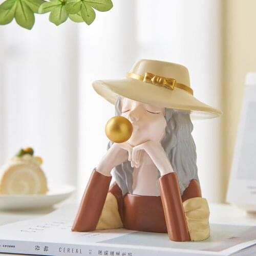 Nordic Home Decor Resin Statues Girl Model Kawaii Room Decor Office Desk Accessories Sculpture Modern Art Christmas Decoration