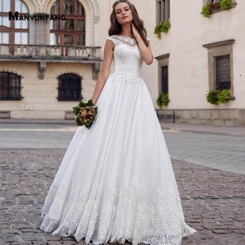 High-End O-Neck Embroidery Appliques Tulle Sweep Train Bridal Ball Gown 2021 Hot Sale Cap Sleeve Zipper Back Wedding Dress