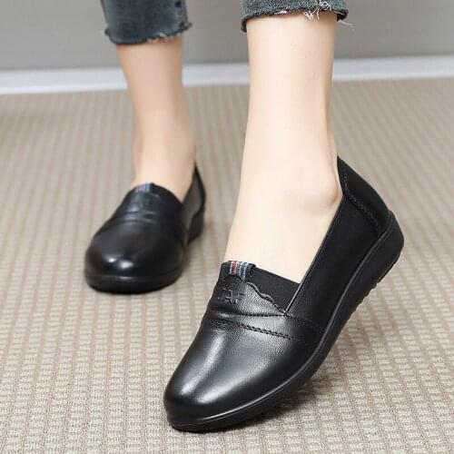 Women Loafers 2021 New Comfy Breathable Anti-Odor Non-slip Genuine Leather Female Flats Summer Luxury Brand Woman Moccasin