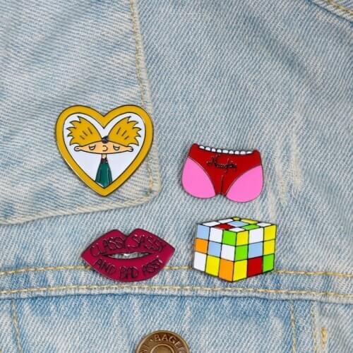 Cartoon Anime Boy Heart Enamel Pins Cube Butt Red Lips Brooch Jackets Bag Lapel Pin Button Badge Party Jewelry Gift for Friends