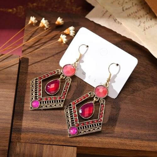 Ethnic Rhombus Red Rhinestone Earrings For Women Oorbellen Summer Vintage Red Earrings Alloy Dangle Earrings Bollywood