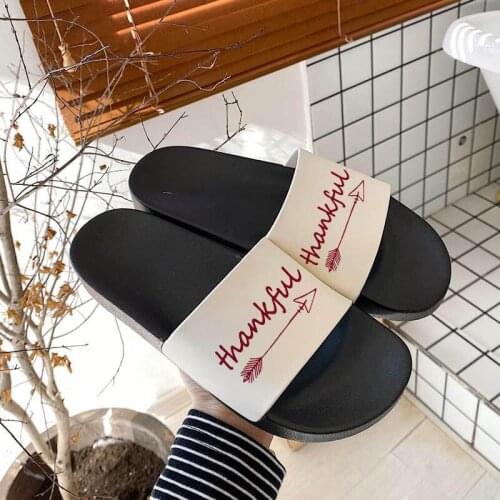 Summer Women Shoes Fashion Indoor Slippers letter thankful Print Thick beach Non-slip Sandals home Slides New Ladies shoes 2021