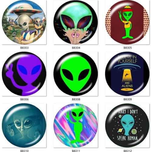 E.T Alien extraterrestrial GREEN 10pcs mixed 12mm/18mm/20mm/25mm Round photo glass cabochon demo flat back Making findings B8290