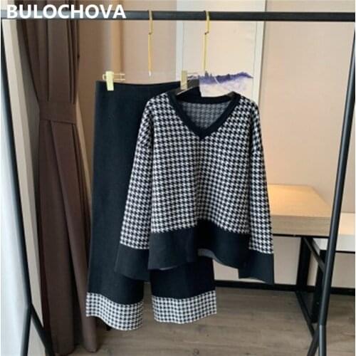 2021 Autumn Winter Womens Sweater Suits V Neck Pullovers Knitted Plaid Tops + Wide Leg Pants Full Length 2 Pieces Sets Female