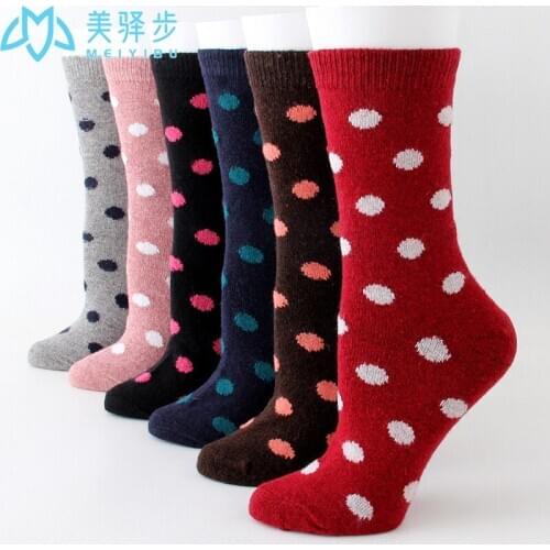 12 Pairs Per Set Winter Thickened Wool Socks Hot Sale Warm Womens Wool Socks Dot Socks Factory