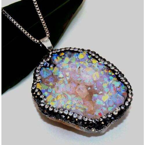 Natural crystal crystal cluster colorful pendant jewelry making DIY necklace earrings sweater chain jewelry accessories