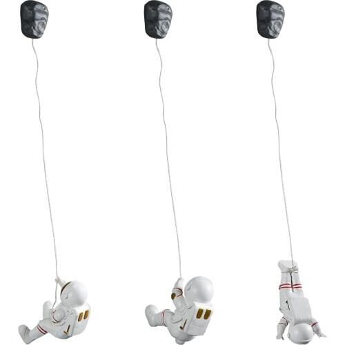 Nordic Novel 3D Climbing Astronaut Space Man Hanging Wall Decor anti-fade anti-deform non-toxic paint and odorless materials