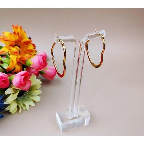 Classic Earrings Metal Heart-Shaped Medium Cute Sweet Beautiful Flat All-Match Elegant Retro Show Trendy Fashion Ladies Gold 040