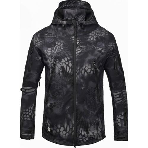 Men Outdoor Soft Shell Jacket Warm Fleece Windbreaker Jacket Hunting Hiking Camping Camo Tactical Jackets Winter Snow Skii Coats