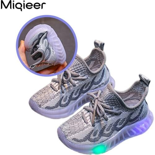 Led Luminous Kids Shoes Children Sneakers Boys Breathable Knit Sports Running Shoes Baby Girls Spring Autumn Casual Sneakers