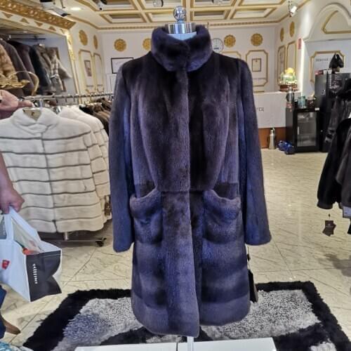 WINTER PALACE 2020 Winter Imported mink fur coat Long Style New Design Mink Coats Loose natural mink fur coats H17-Z-L10C1