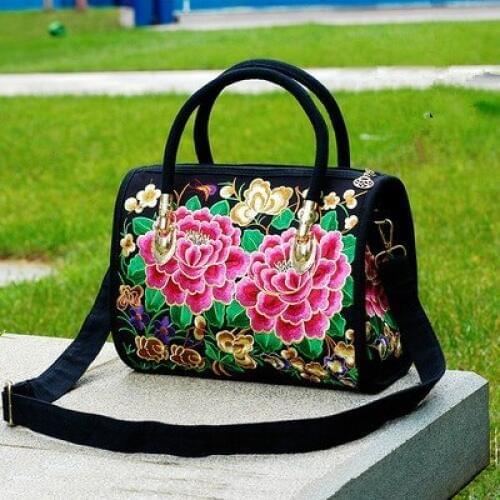 Fashion National Embroidery Women Shopping handbags!Nice Floral Embroidered Lady Shoulder&Crossbody bags Hot Multi-use Carrier