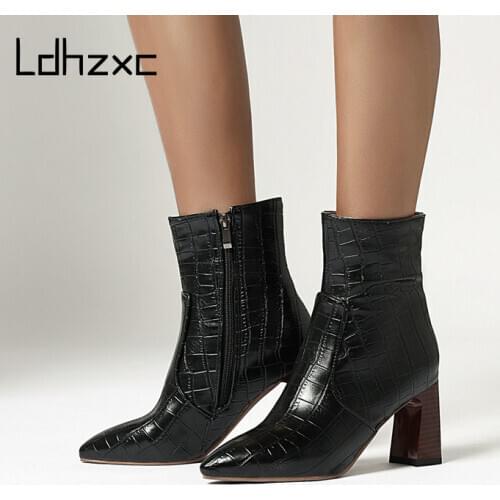 LDHZXC Autumn/winter Pointy Boots Woman Shoes Chelsea Boots High Heel Band Women Ankle Boots Leather Boots for Women