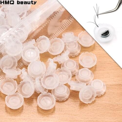50pcs Disposable Eyelashes Blossom cup eyelashes glue holder plastic Stand Quick Flowering For Eyelashes Extension Makeup Tools