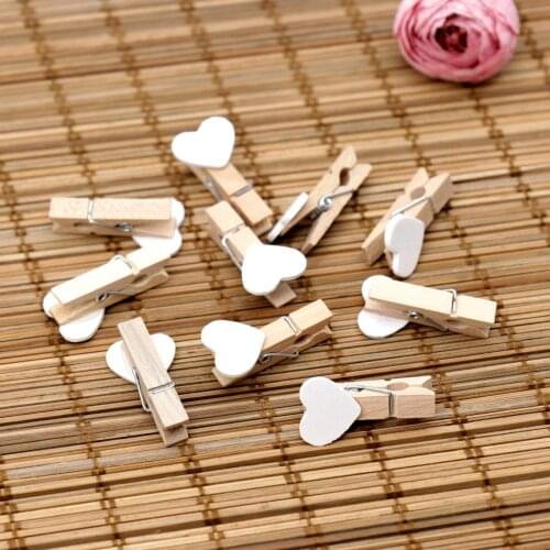 10Pcs Love Photo Clip Wooden Note Message Folder Photo Wall Decoration Peach Heart Clip Accessories Office Wooden Bookmark